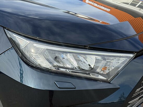 Toyota RAV4 2.0 4WD CVT (149 л.с.) Комфорт