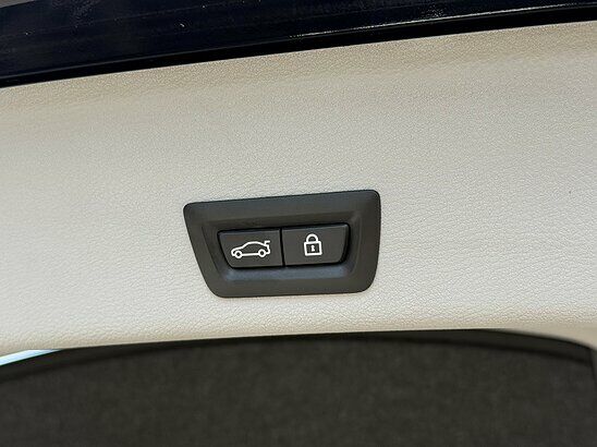 BMW X4 28i 2.0 xDrive AT (245 л.с.) Exclusive