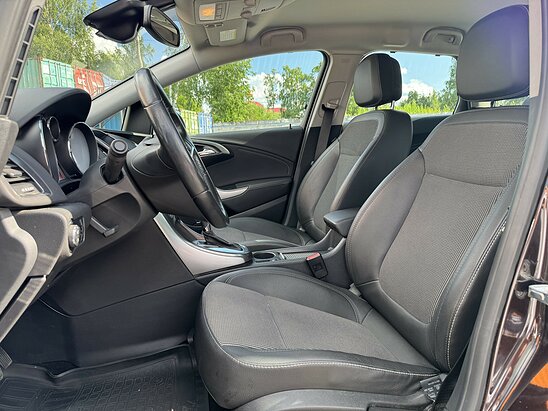Opel Astra 1.4 Turbo AT (140 л.с.) Cosmo
