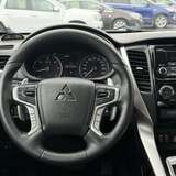 Mitsubishi Pajero Sport 2.4 DI-D 4WD AT (181 л.с.) Intense