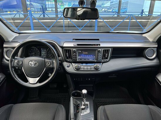 Toyota RAV4 2.0 4WD CVT (146 л.с.) Comfort Plus
