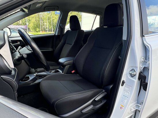 Toyota RAV4 2.0 4WD CVT (146 л.с.) Comfort Plus