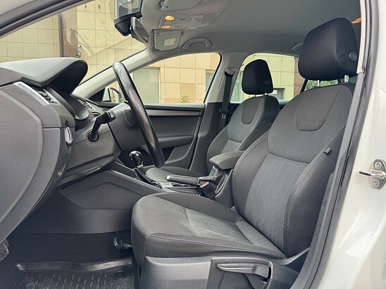 Skoda Octavia 1.8 TSI DSG (180 л.с.) Style