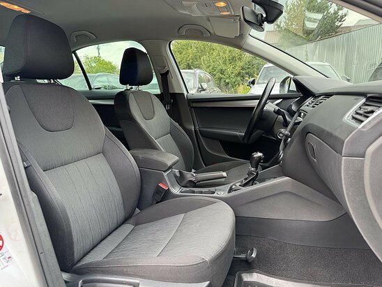 Skoda Octavia 1.8 TSI DSG (180 л.с.) Style