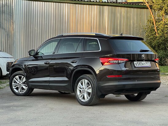 Skoda Kodiaq 2.0 TSI 4WD DSG (180 л.с.) Style