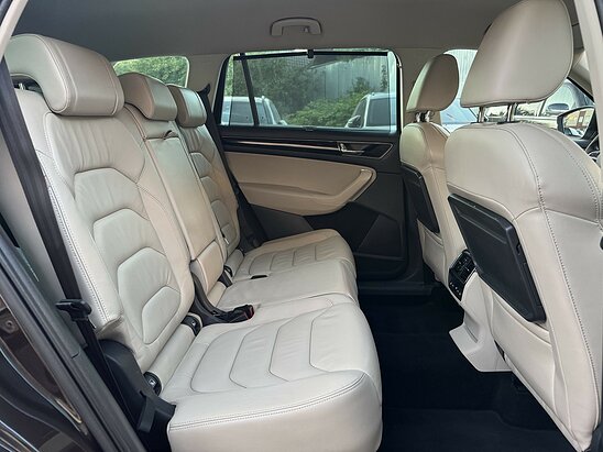 Skoda Kodiaq 2.0 TSI 4WD DSG (180 л.с.) Style