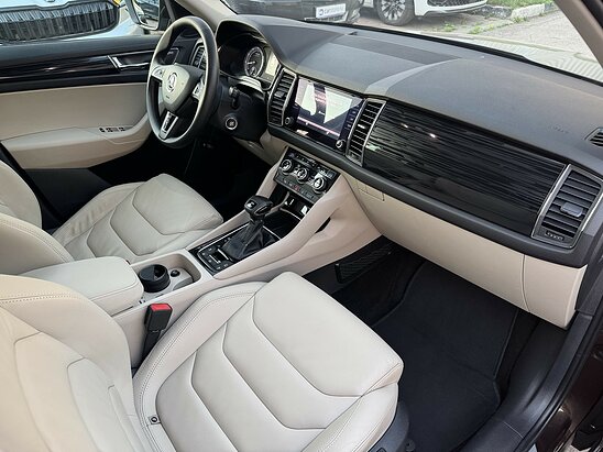 Skoda Kodiaq 2.0 TSI 4WD DSG (180 л.с.) Style