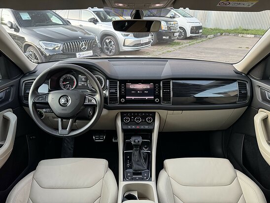 Skoda Kodiaq 2.0 TSI 4WD DSG (180 л.с.) Style