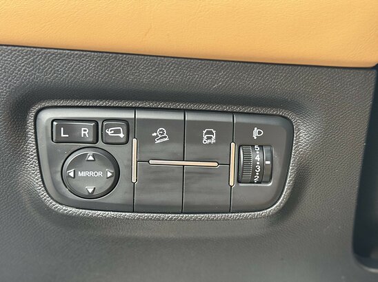 Changan Hunter Plus 2.0 4WD AT (226 л.с.) Люкс