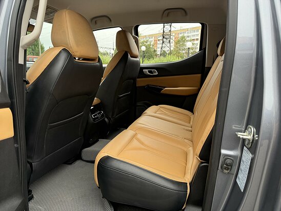 Changan Hunter Plus 2.0 4WD AT (226 л.с.) Люкс