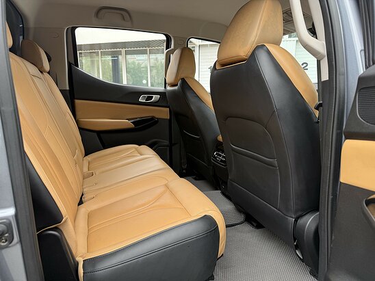 Changan Hunter Plus 2.0 4WD AT (226 л.с.) Люкс