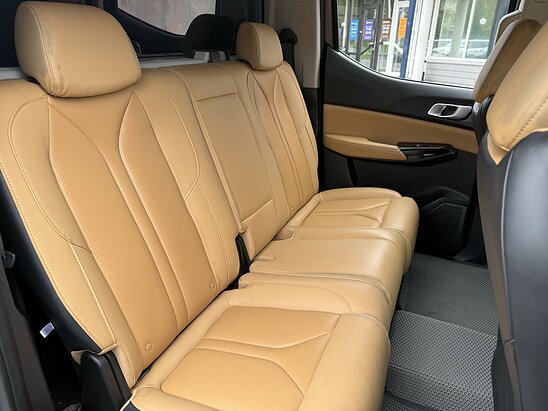 Changan Hunter Plus 2.0 4WD AT (226 л.с.) Люкс