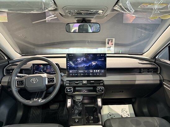 Toyota RAV4 2.0 4WD CVT (171 л.с.) Luxury