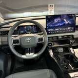 Toyota RAV4 2.0 4WD CVT (171 л.с.) Luxury