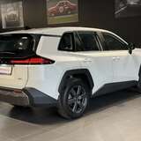Toyota RAV4 2.0 4WD CVT (171 л.с.) Luxury