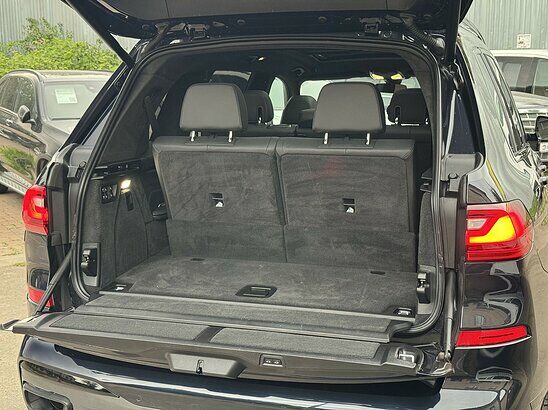 BMW X7 30d 3.0 xDrive Steptronic (249 л.с.) M Sport Plus