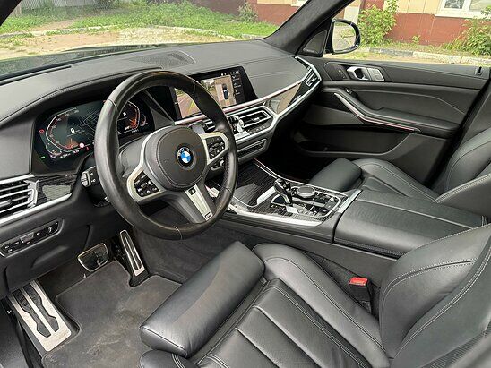 BMW X7 30d 3.0 xDrive Steptronic (249 л.с.) M Sport Plus
