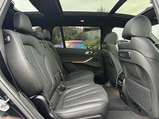 BMW X7 30d 3.0 xDrive Steptronic (249 л.с.) M Sport Plus