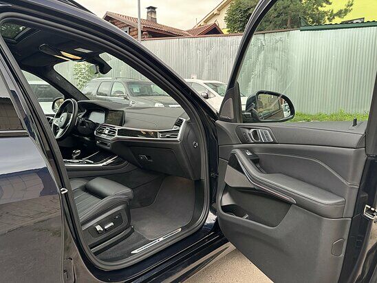 BMW X7 30d 3.0 xDrive Steptronic (249 л.с.) M Sport Plus