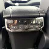 Toyota Highlander 2.0 4WD AT (248 л.с) Premium