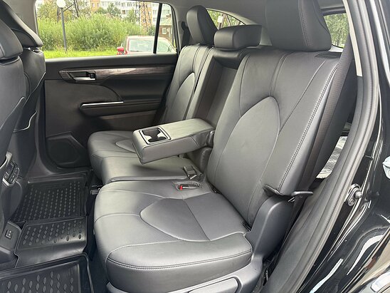 Toyota Highlander 2.0 4WD AT (248 л.с) Premium