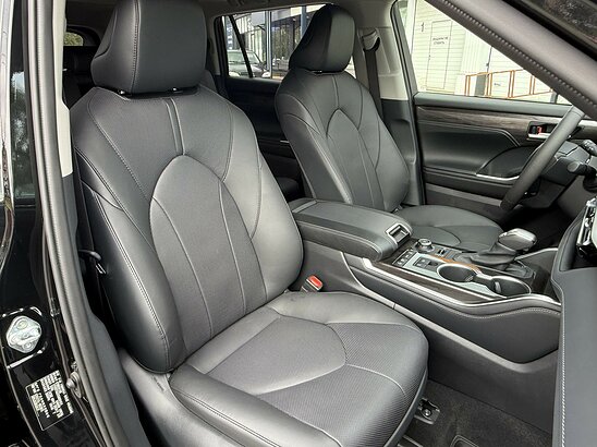 Toyota Highlander 2.0 4WD AT (248 л.с) Premium