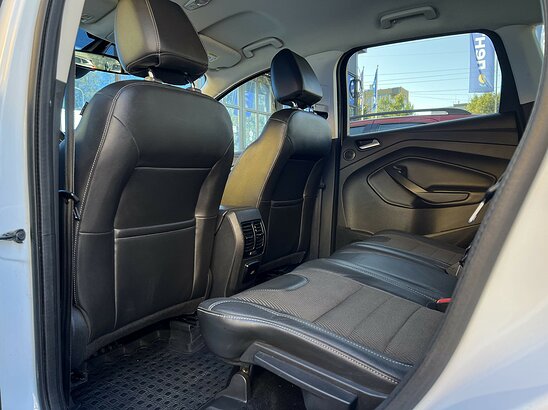 Ford Kuga 1.6 4WD AT (150 л.с.) Titanium