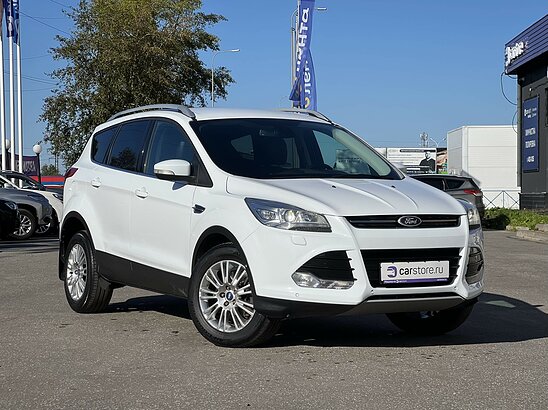 Ford Kuga 1.6 4WD AT (150 л.с.) Titanium