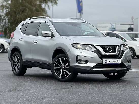 Nissan X-Trail 2.5 4WD CVT (171 л.с.) LE Top
