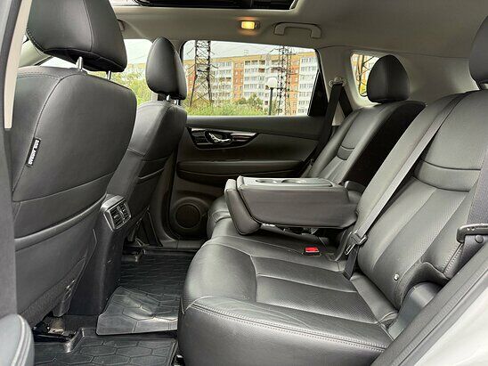Nissan X-Trail 2.5 4WD CVT (171 л.с.) LE Top