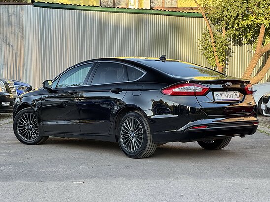 Ford Mondeo 2.5 AT (149 л.с.) Trend