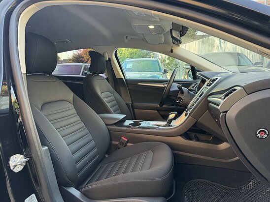 Ford Mondeo 2.5 AT (149 л.с.) Trend
