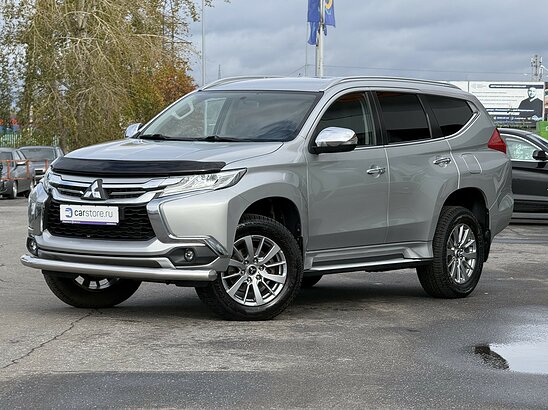 Mitsubishi Pajero Sport 2.4 4WD MT (181 л.с.) Invite