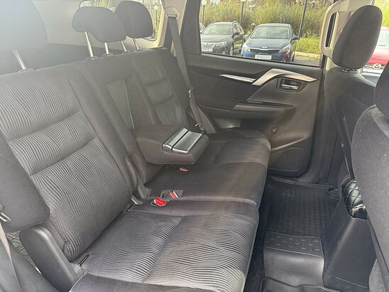 Mitsubishi Pajero Sport 2.4 4WD MT (181 л.с.) Invite
