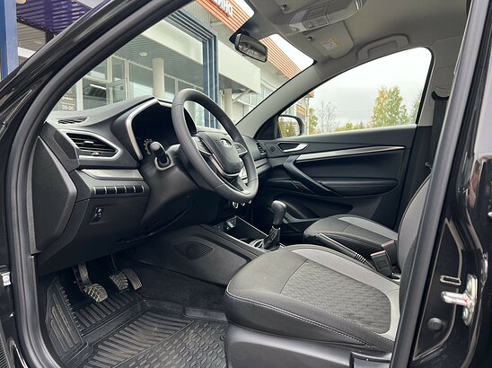 ВАЗ (LADA) Vesta 1.6 MT (106 л.с.) Comfort