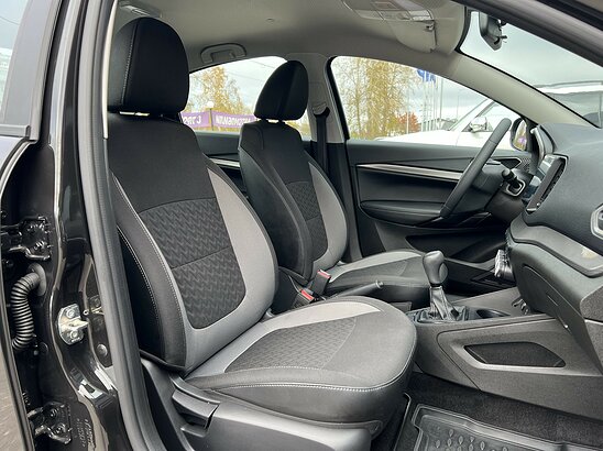 ВАЗ (LADA) Vesta 1.6 MT (106 л.с.) Comfort