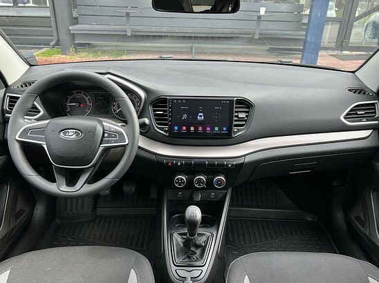 ВАЗ (LADA) Vesta 1.6 MT (106 л.с.) Comfort