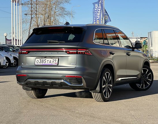 Geely Monjaro 2.0 4WD AT (238 л.с.) Exclusive