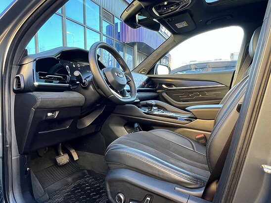 Geely Monjaro 2.0 4WD AT (238 л.с.) Exclusive