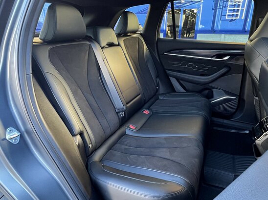 Geely Monjaro 2.0 4WD AT (238 л.с.) Exclusive