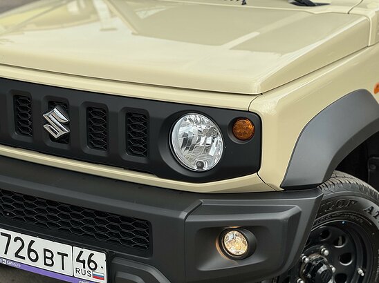 Suzuki Jimny 1.5 4WD MT (102 л.с.) GL