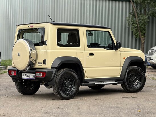 Suzuki Jimny 1.5 4WD MT (102 л.с.) GL