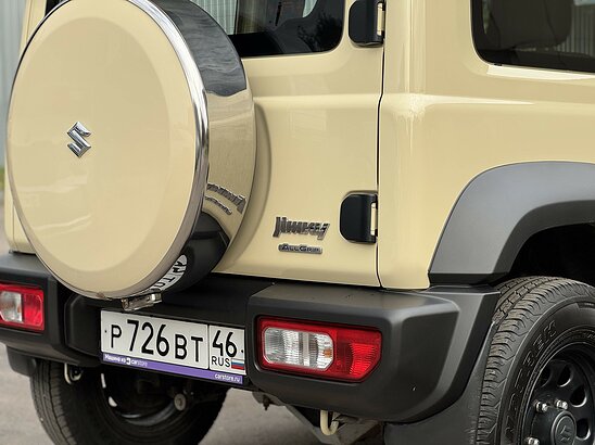 Suzuki Jimny 1.5 4WD MT (102 л.с.) GL