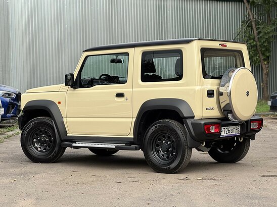 Suzuki Jimny 1.5 4WD MT (102 л.с.) GL