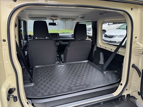 Suzuki Jimny 1.5 4WD MT (102 л.с.) GL