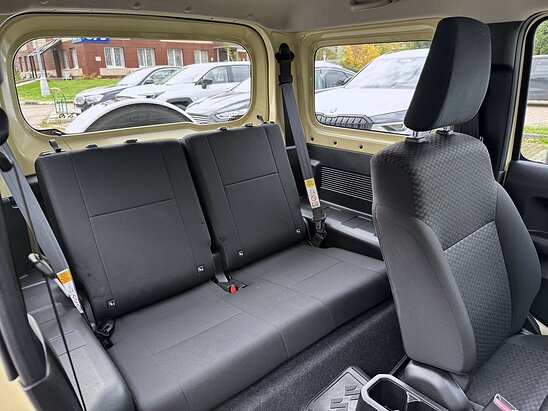 Suzuki Jimny 1.5 4WD MT (102 л.с.) GL