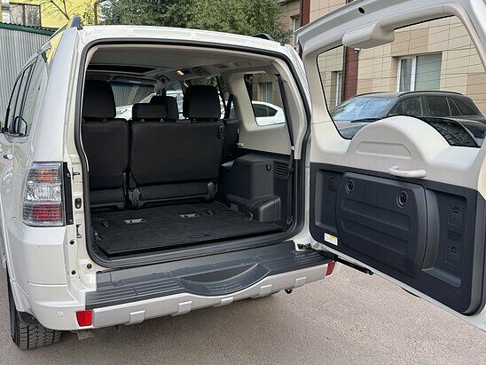 Mitsubishi Pajero 3.0 AT (178 л.с.) GLS