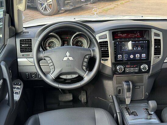 Mitsubishi Pajero 3.0 AT (178 л.с.) GLS