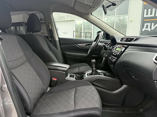 Nissan X-Trail 2.0 MT (144 л.с.) XE